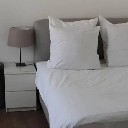 London . Chillinghouse # 9, 3 Min. Vom Ice, Netflix, Garten Siegburg Exterior photo